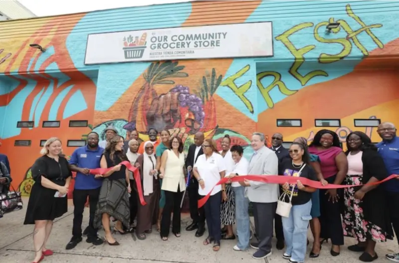 Abren 5 tiendas comunitarias de comestibles en Newark