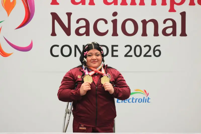 Reconoce Rosa María a paratletas de la ciudad de Veracruz