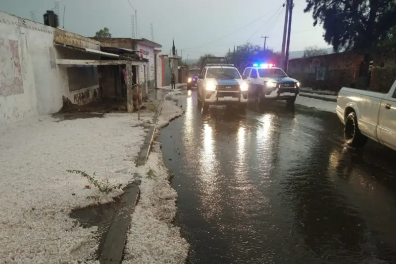 Alertan por posibilidad de granizo y lluvias fuertes en estas zonas de Querétaro