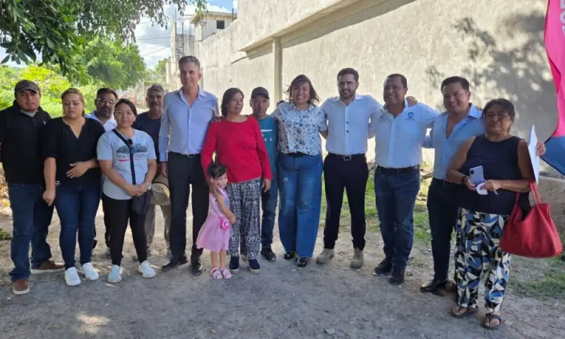 Reciben 40 familias de Jurica Peña Alta línea de agua potable