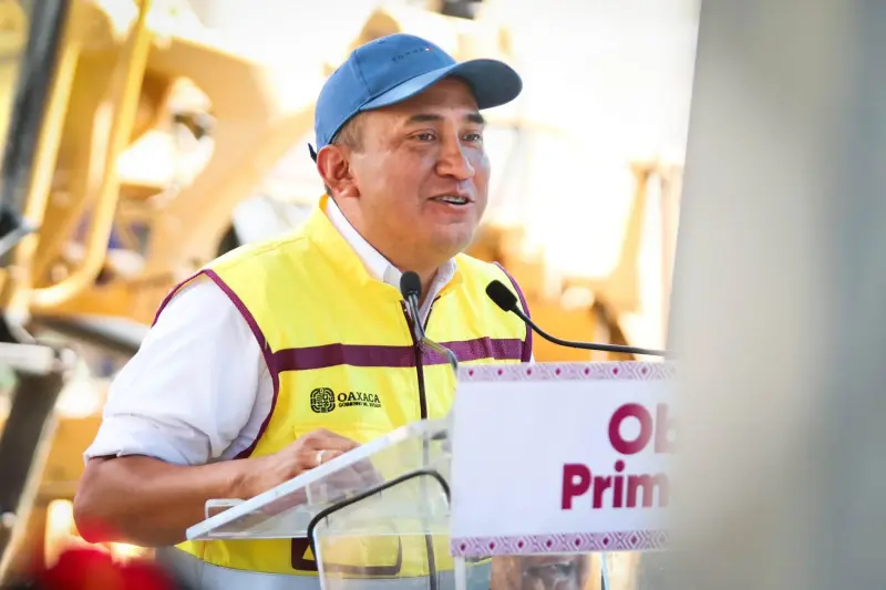 Agradece Nino Morales a Jara obra vial hacia universidad del Istmo