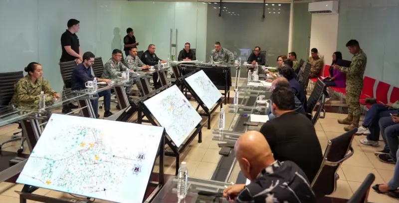 Analizan plan para reforzar seguridad en escuelas, comercios y transporte