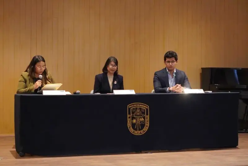 UAQ, primera institución en capacitar docentes contra adicciones digitales