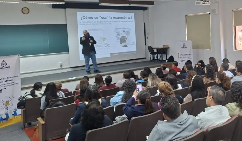 Docentes fortalecen enseñanza matemática