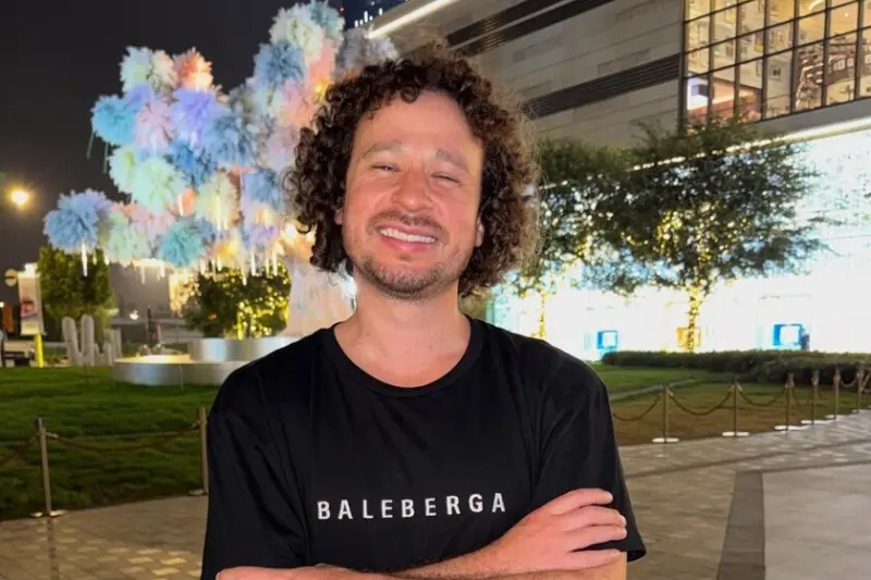 Ni para investigación ni productividad: alguien está usando la IA para recrear influencers que hablan maravillas del Gobierno mexicano