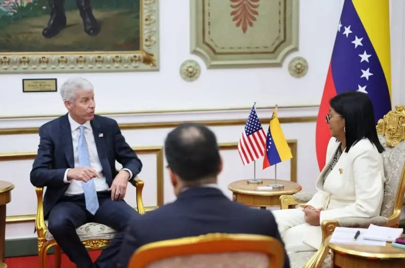 Acuerdan Estados Unidos y Venezuela restablecer relaciones diplomáticas