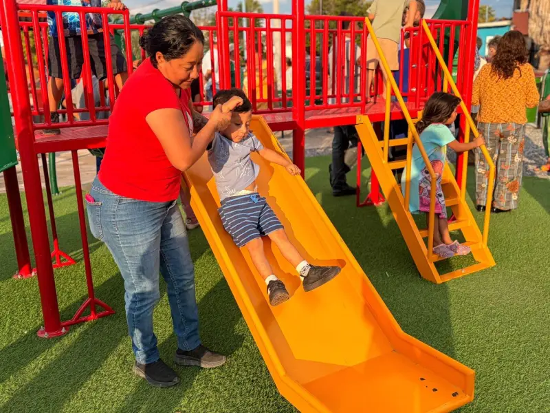 ‘Ahora los niños tienen dónde venir a jugar’; recuperan Plaza Huanusco para las familias de Analco II, en Ramos Arizpe