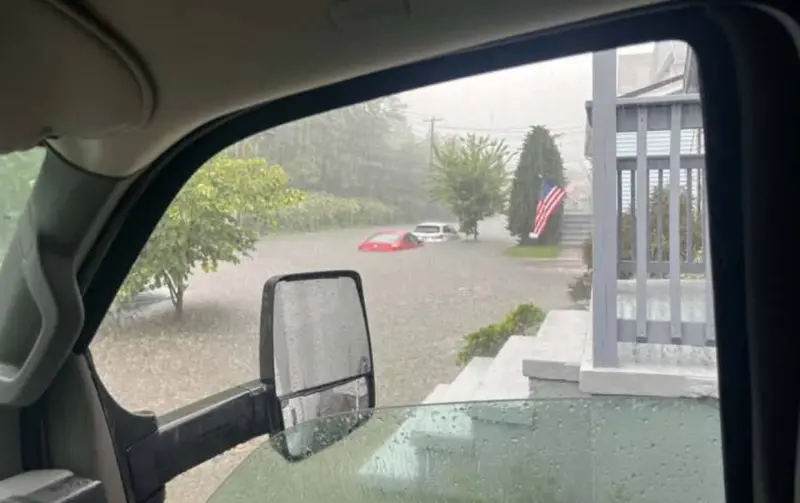 Reportan inundaciones repentinas tras lluvias en Westport, Connecticut