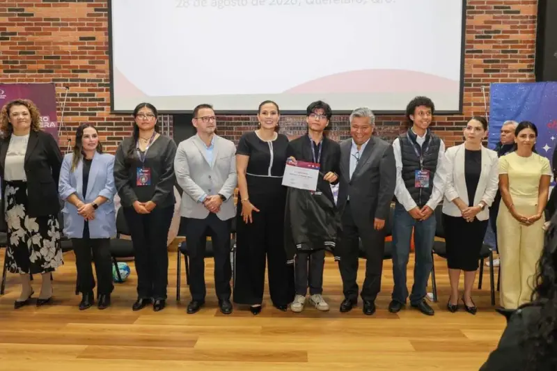 30 estudiantes de Querétaro concluyen Academia Espacial 2026