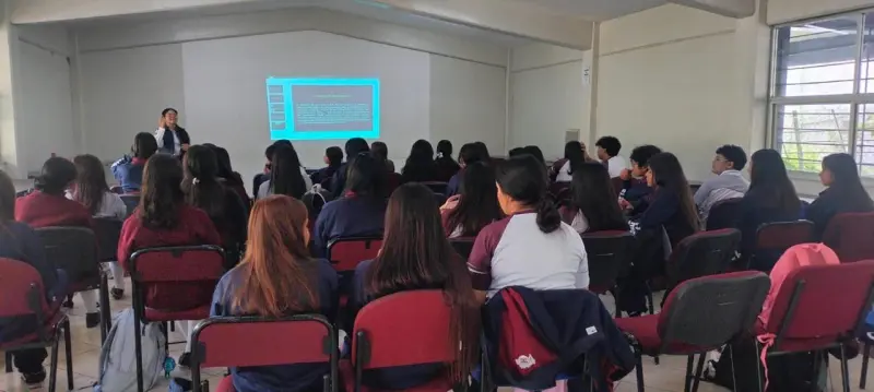 Fomenta FGE la cultura de la paz entre alumnos del CETIS 120 de Morelia