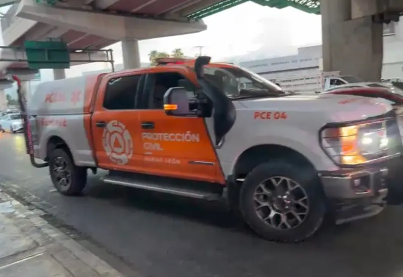 Muere hombre tras caer desde lo alto de la estación Universidad