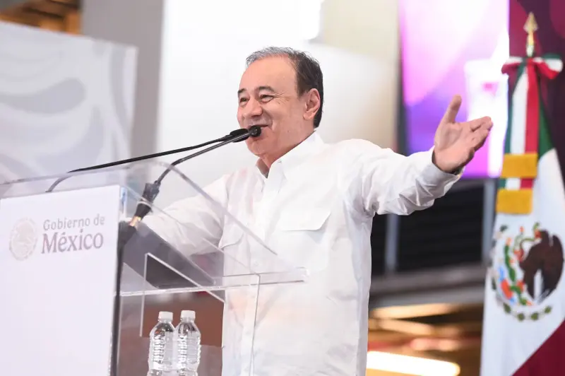 Alfonso Durazo respalda iniciativa de Sheinbaum sobre ciudadanía mexicana única para candidatos