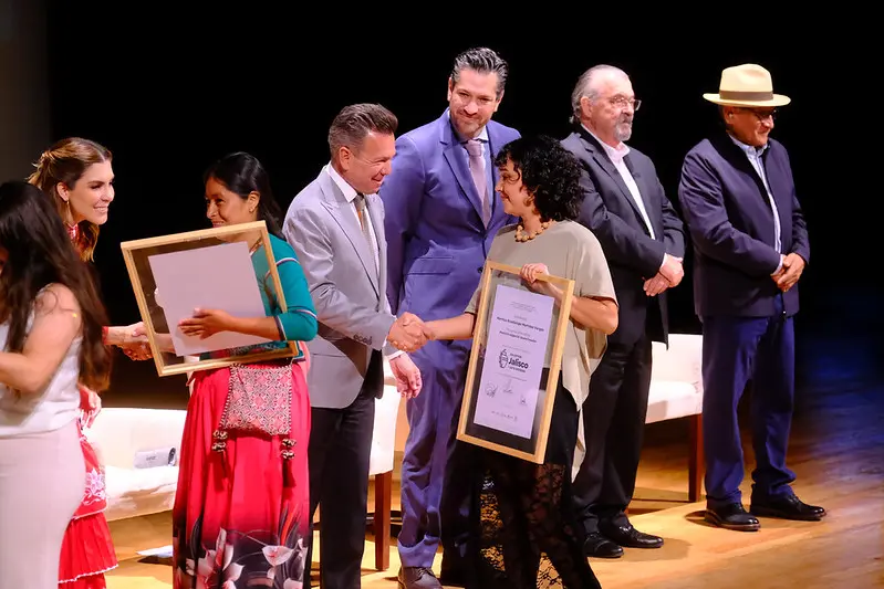 Premian la maestría de artesanos con Galardón Jalisco y Arte Indígena 2026