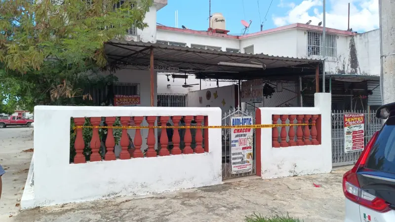 Movilización policiaca en Pacabtún tras reporte de persona fallecida