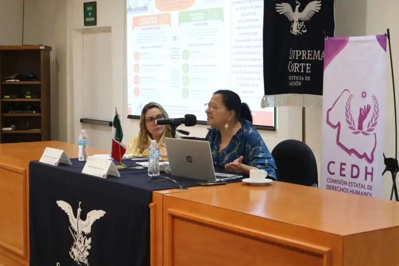 Capacitan a funcionarios de SLP en derechos de infancia y adultos mayores