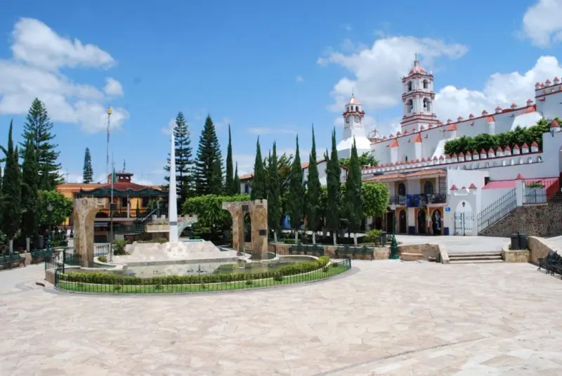 Apuesta Edomex por IA y turismo sustentable para fortalecer sus rutas