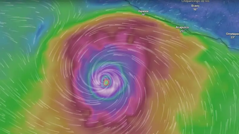 Largo coletazo del huracán Polo deja fuertes vientos en Acapulco
