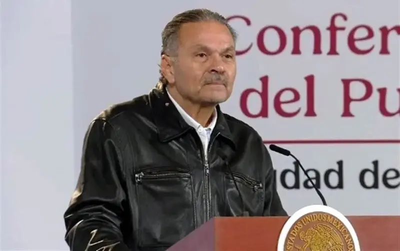 Acusan incongruencia en austeridad de Romero