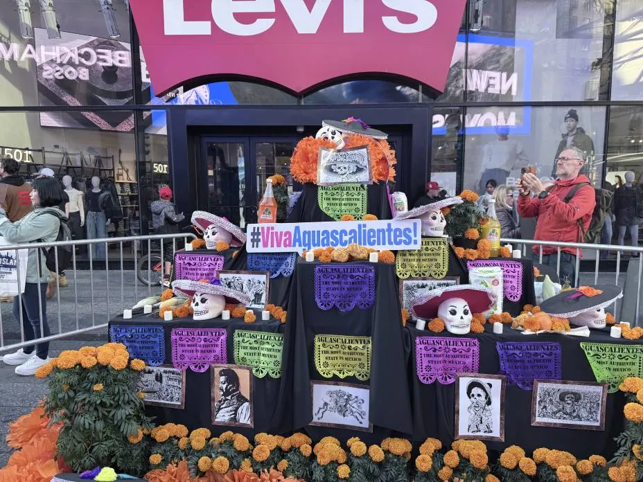 Presentarán en Times Square altares y catrinas por el Día de los Muertos 