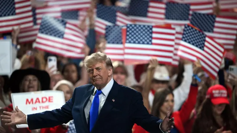 Trump financiará sus comerciales de TV tras críticas por uso de fondos públicos