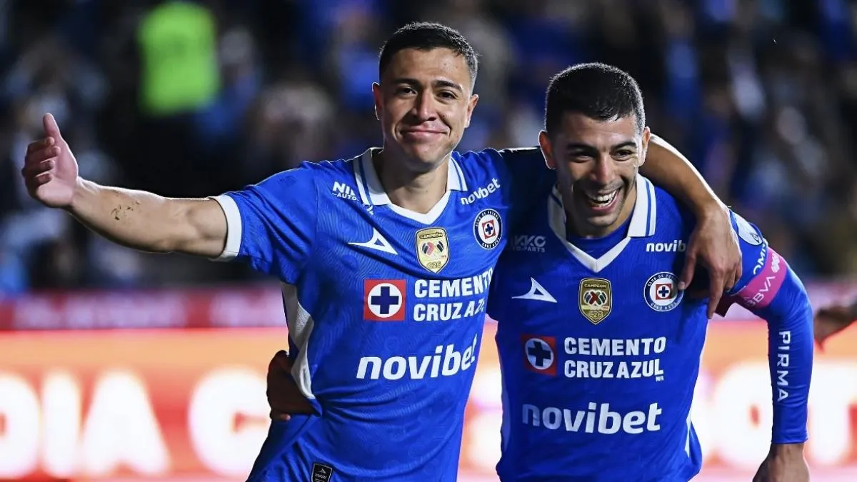 Cruz Azul confirma su regreso y vence 1-2 a Pachuca en la jornada 13 de la Liga MX