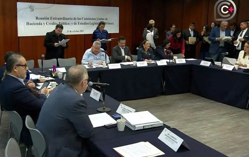 Revisan comisiones de Senado Ley de Ingresos