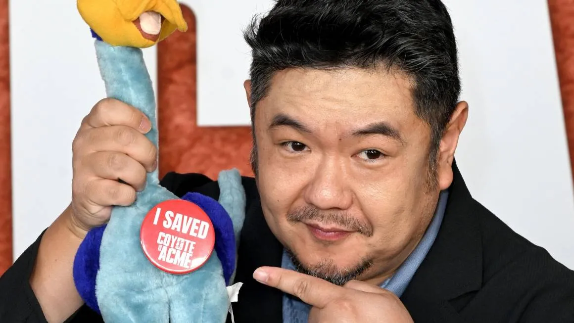 Muere Eric Bauza, la voz de Bugs Bunny y el Pato Lucas
