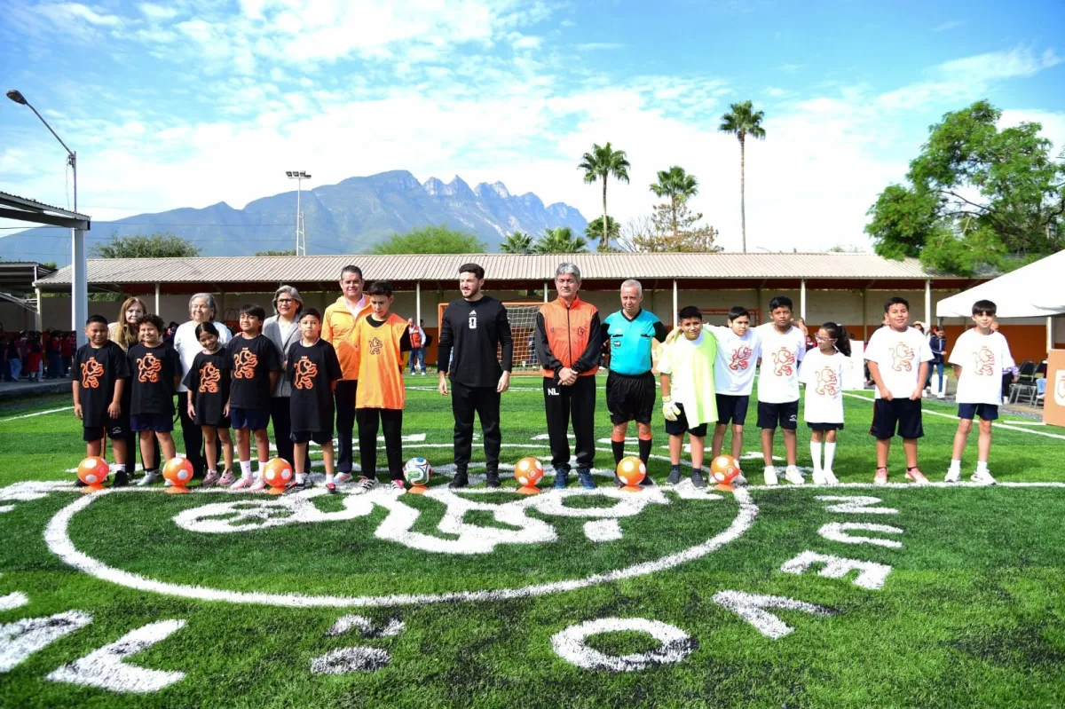 Gobierno supera récord y de 500 canchas prometidas ya entregó 651