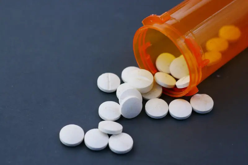 Alerta Cofepris por Aderogyl adulterado y medicamentos falsos en México