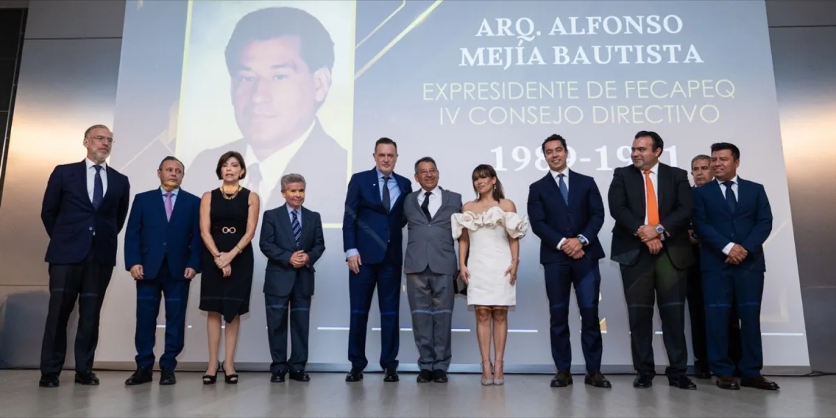 Reconoce Kuri la trayectoria de las 21 asociaciones afiliadas a la FECAPEQ