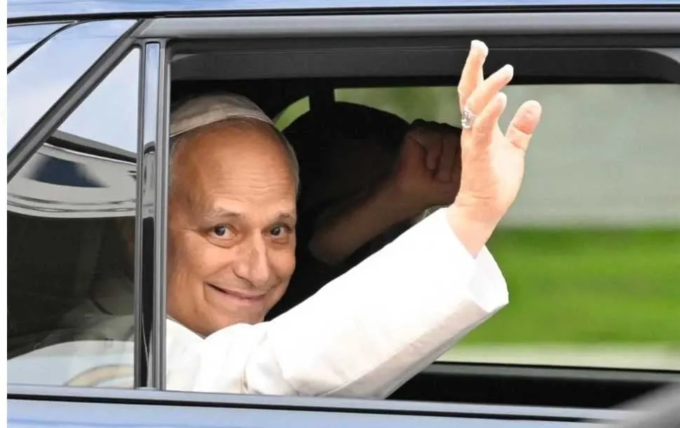Recibe Papa León XIV alta médica tras operación