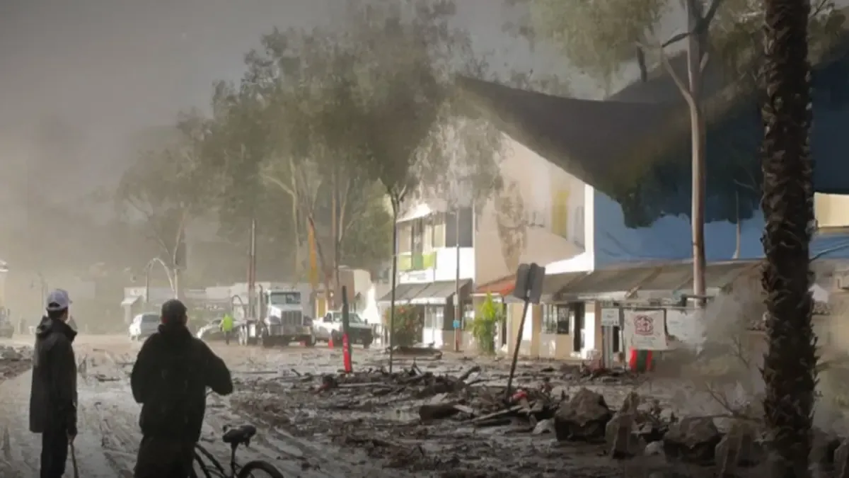 Huracán Simon baja a categoría 2; pronostican lluvias muy fuertes en zonas de Jalisco, Nayarit y Sinaloa