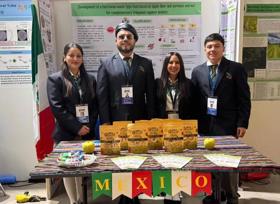 Estudiantes de CECyTEC en Arteaga logran en Italia acreditación rumbo a Turquía