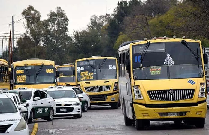 Advierten transportistas colapso del servicio urbano en SLP para 2027
