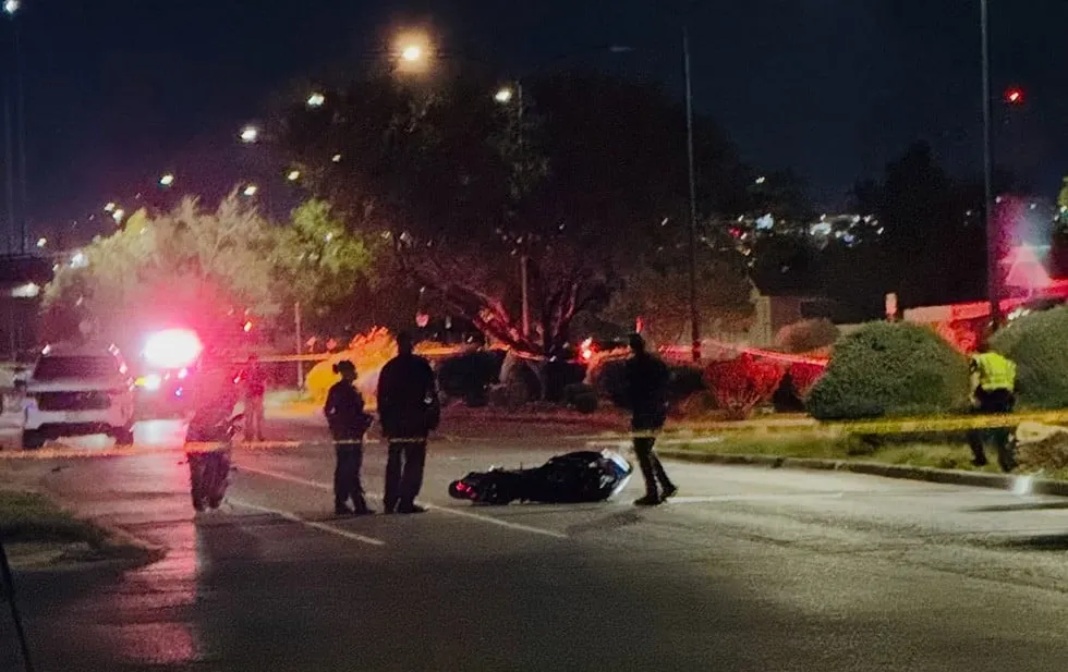 Muere motociclista de 20 años en choque