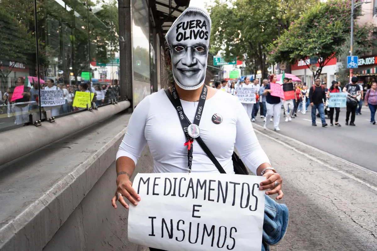 Senado abre la puerta a citar al IMSS y Salud por desabasto de medicamentos