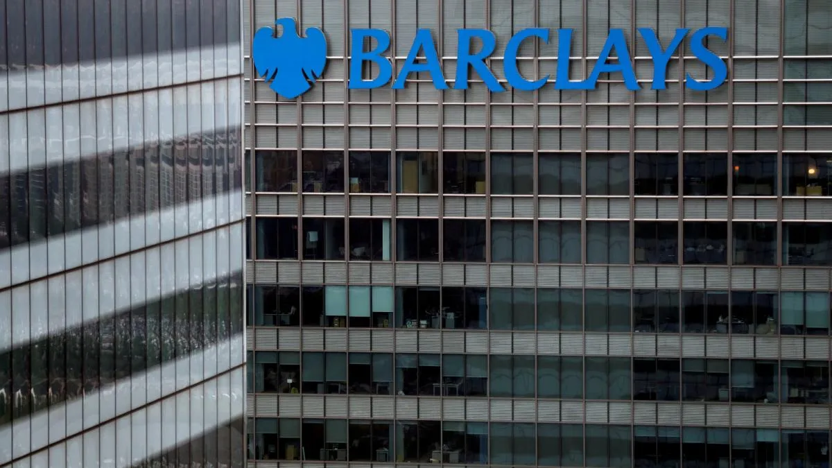 Barclays recortará 5,000 empleos en su apuesta por tecnologías como la IA