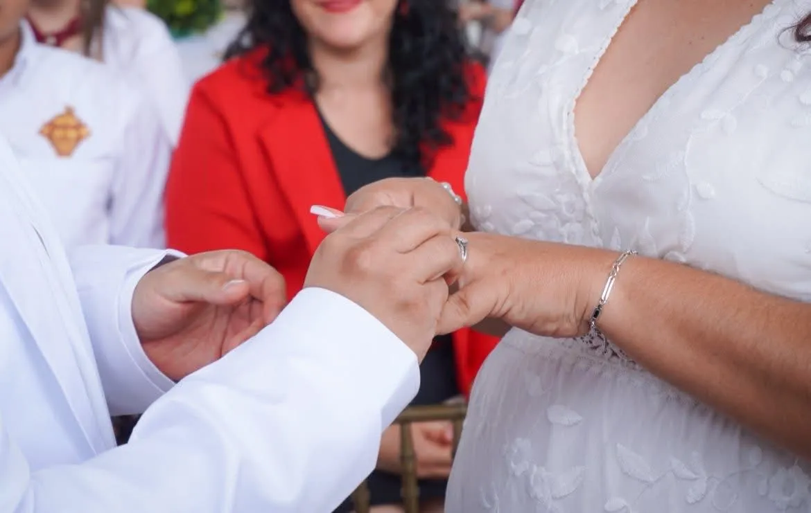 Adultos deben asumir responsabilidad por desinterés joven en matrimonio: Cardenal