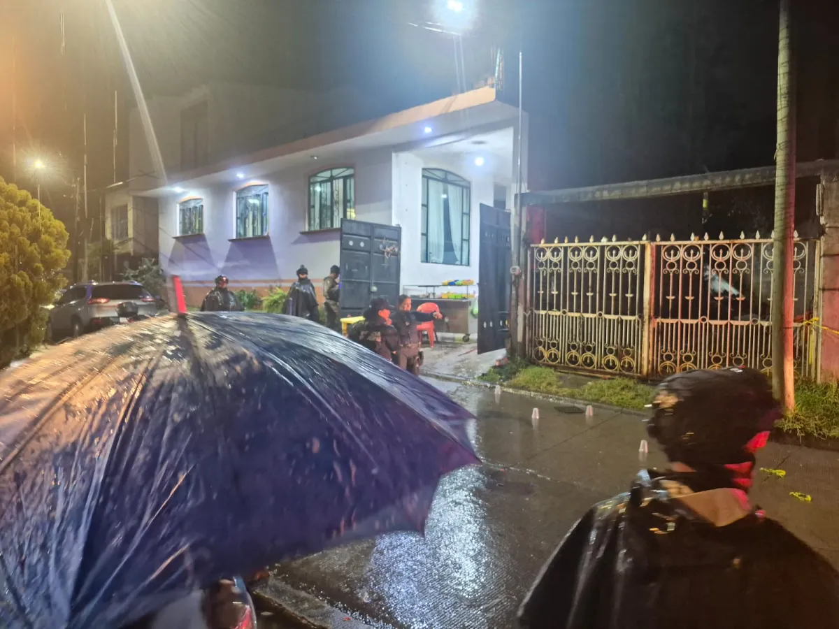 Heridas de bala 3 mujeres en el Valle de San Pedro, Uruapan