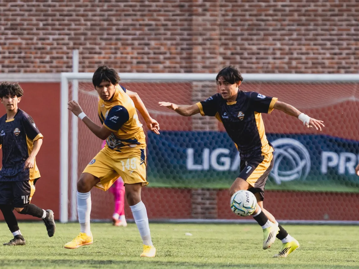 Vence Atlético Morelia UMSNH a Gorilas y sigue líder del Grupo 9