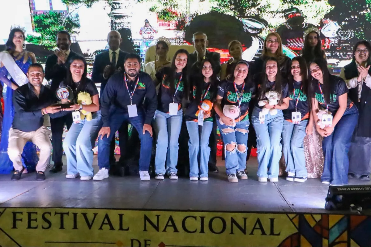 Conquistan estudiantes del Cecytem 2 platas en festival nacional