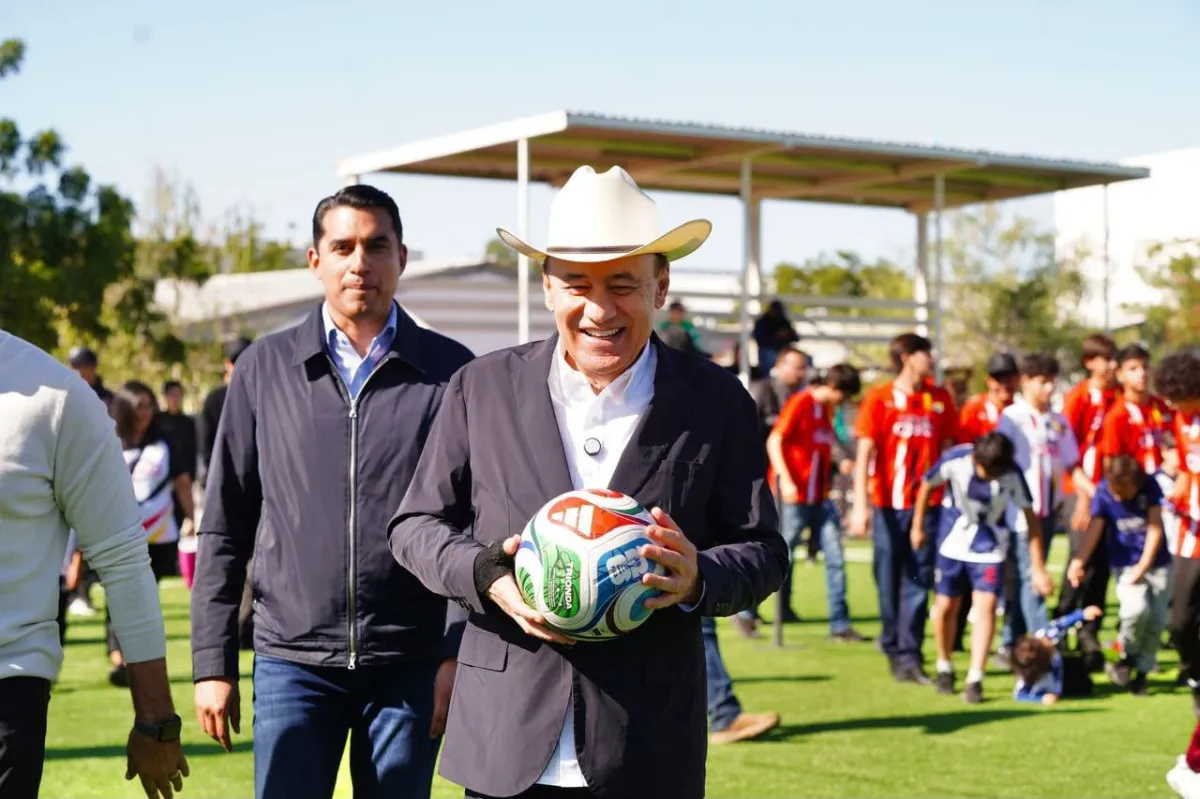 De retirar maleza a rehabilitar canchas: así recuperan espacios públicos en 11 municipios de Sonora mediante jornadas por la paz