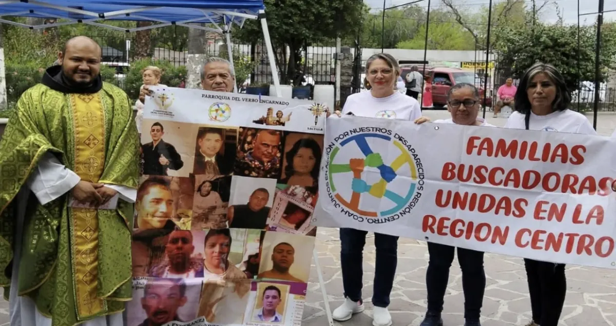 Un rosario por cada ausente: familias buscadoras rezan en la Región Centro de Coahuila por sus desaparecidos