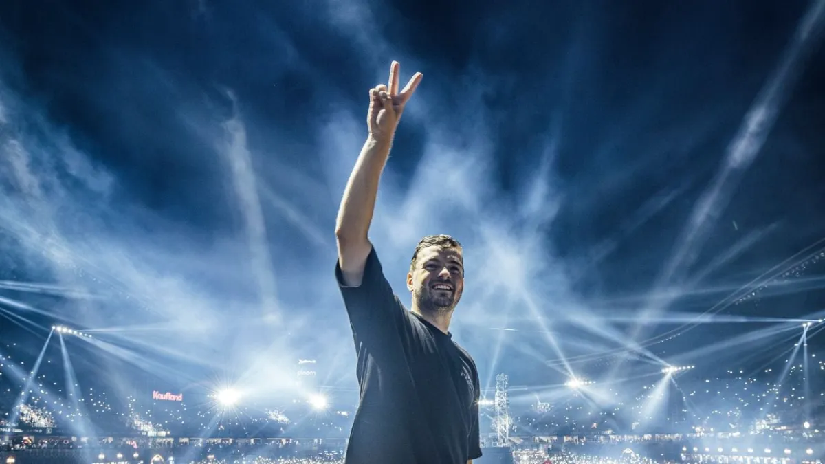 Martin Garrix arma fiesta gratis en una taquería de la Roma Norte