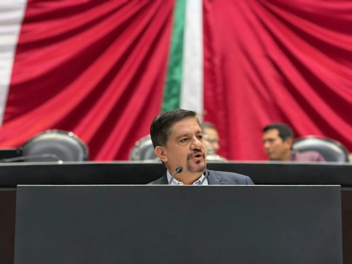 Reforma fiscal busca apoyar a pequeños comerciantes: Luis Humberto Fernández
