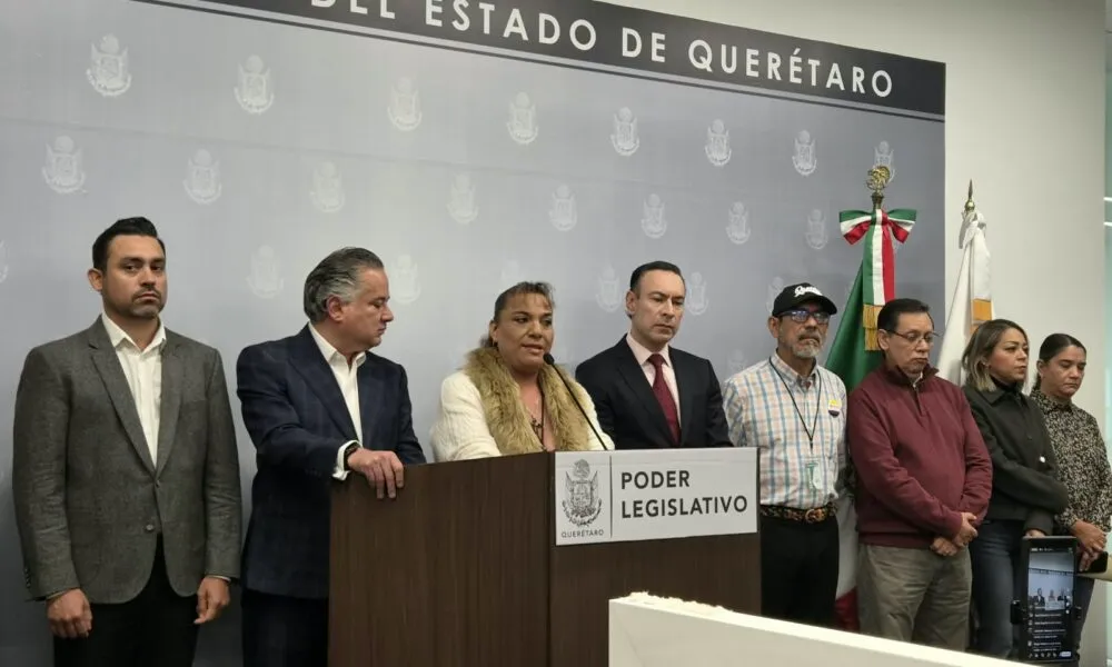 Pide Morena Comisiones Unidas para Ley de Identidad 