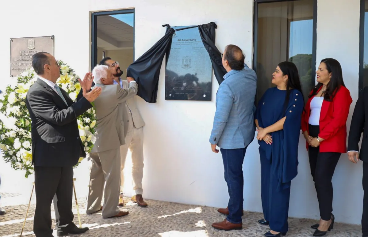 Torreón: Escuela de Arquitectura de la UAdeC celebra 45 años de formación profesional