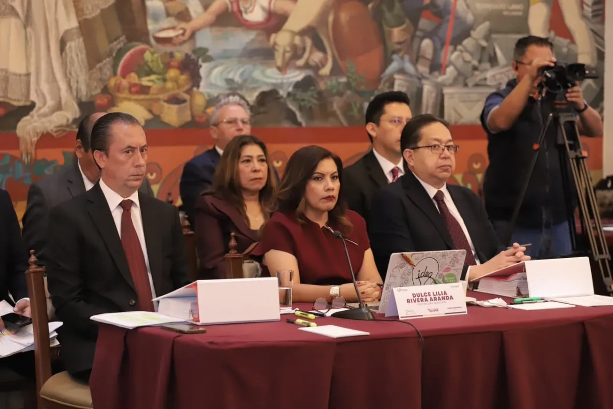 Contraloría Municipal sanciona a funcionarios y siguen investigaciones contra servidores panistas