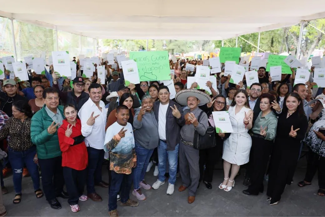 Invierten 38.3 mdp en obras de El Naranjo; entregan escrituras