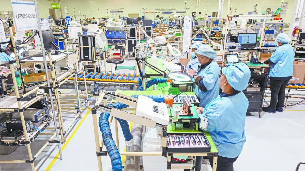 Nuevo León apuesta por la industria electrónica para diversificar su economía